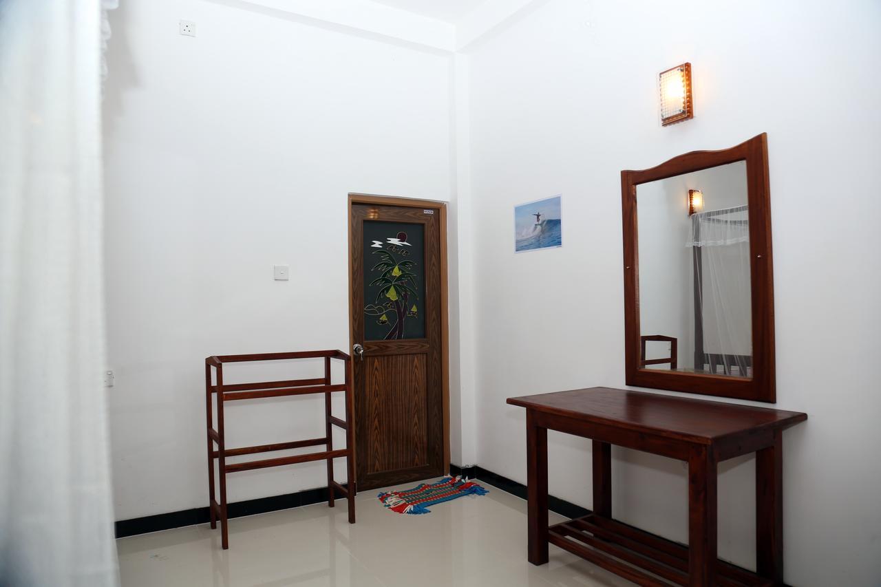 Gihan Guesthouse Mirissa Exterior foto