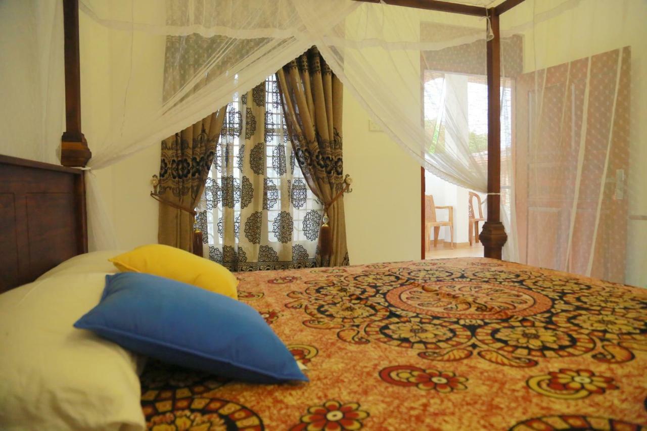 Gihan Guesthouse Mirissa Exterior foto